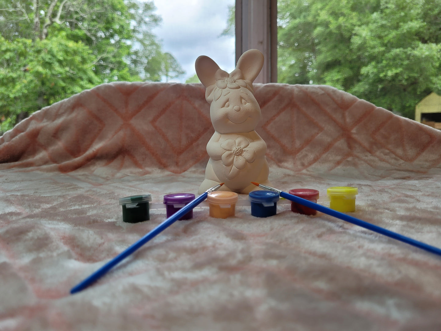 Little bunny paint kit